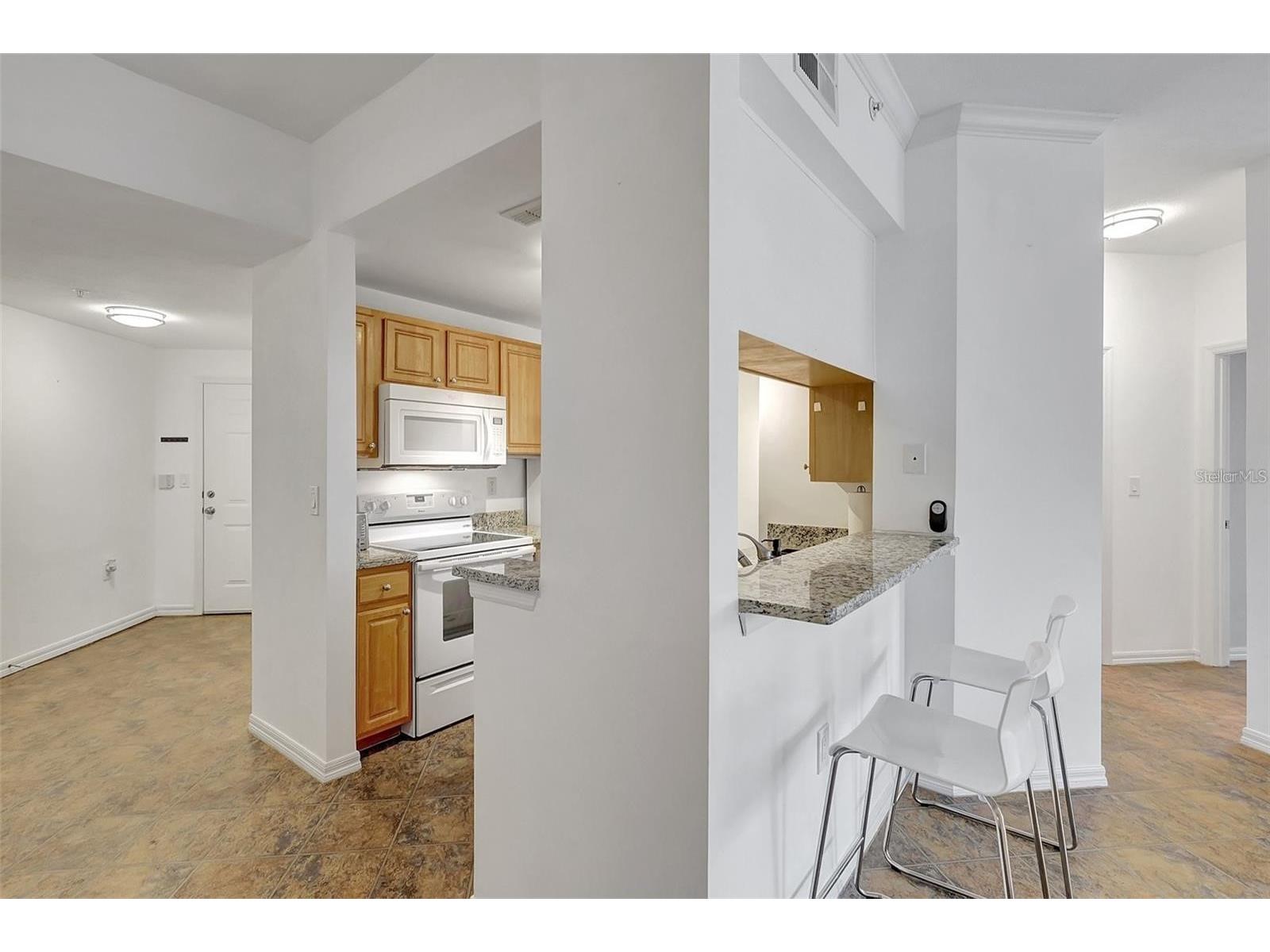 5500 Bentgrass Drive #6-301 Sarasota FL 34235 A4676646 image7