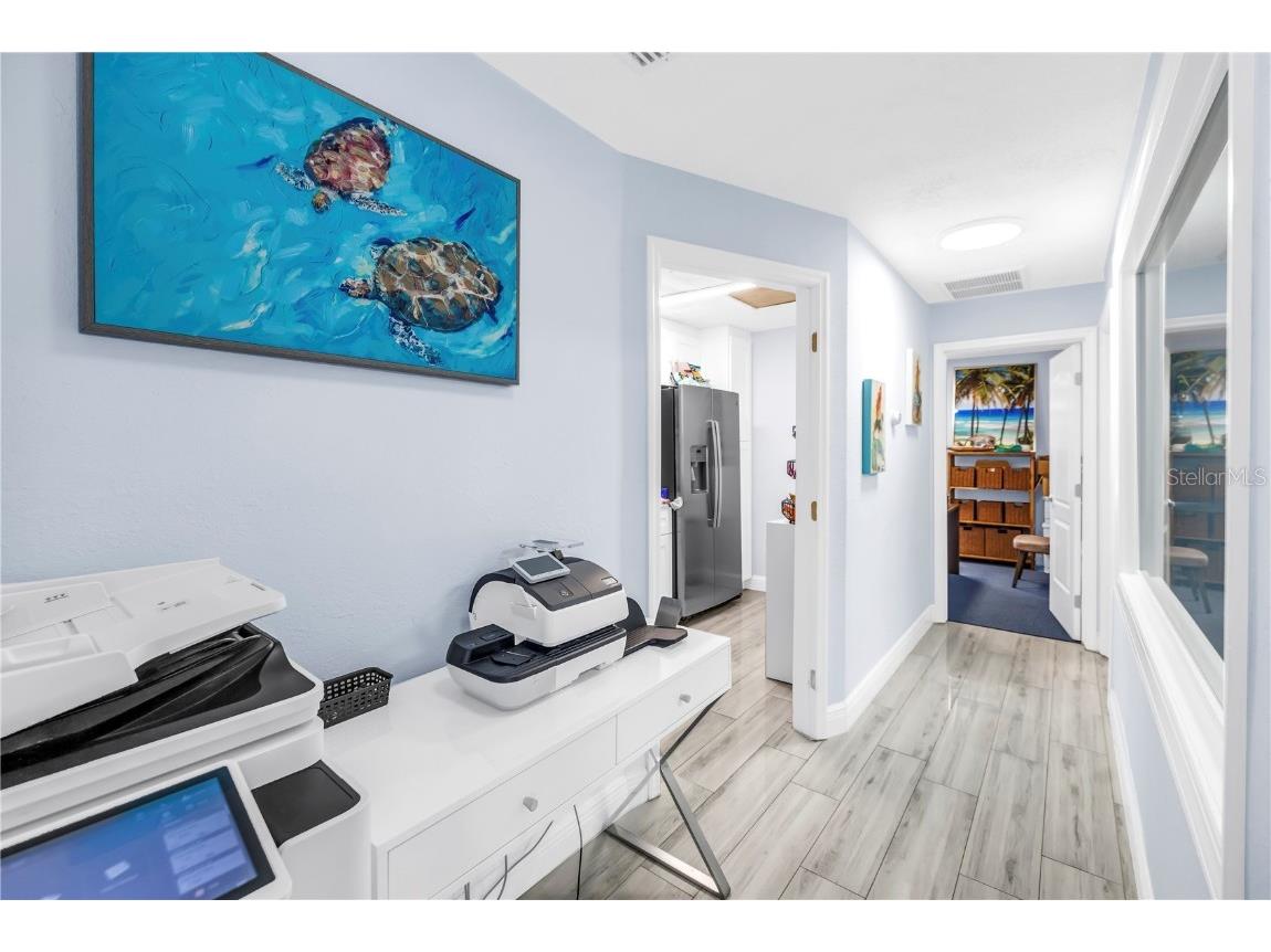 5500 Central Ave Saint Petersburg FL 33707 TB8384033 image11