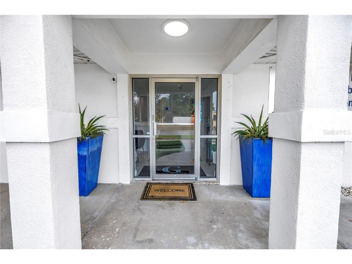 5500 Central Ave Saint Petersburg FL 33707 TB8384033 image7