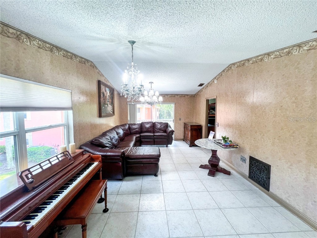 5500 Longwood Run Boulevard #201 Sarasota FL 34243 A4645647 image7