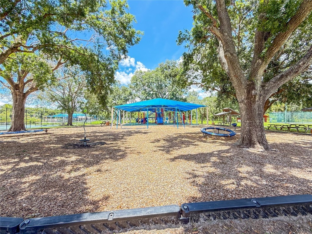 5500 Longwood Run Boulevard #203 Sarasota FL 34243 A4655287 image38