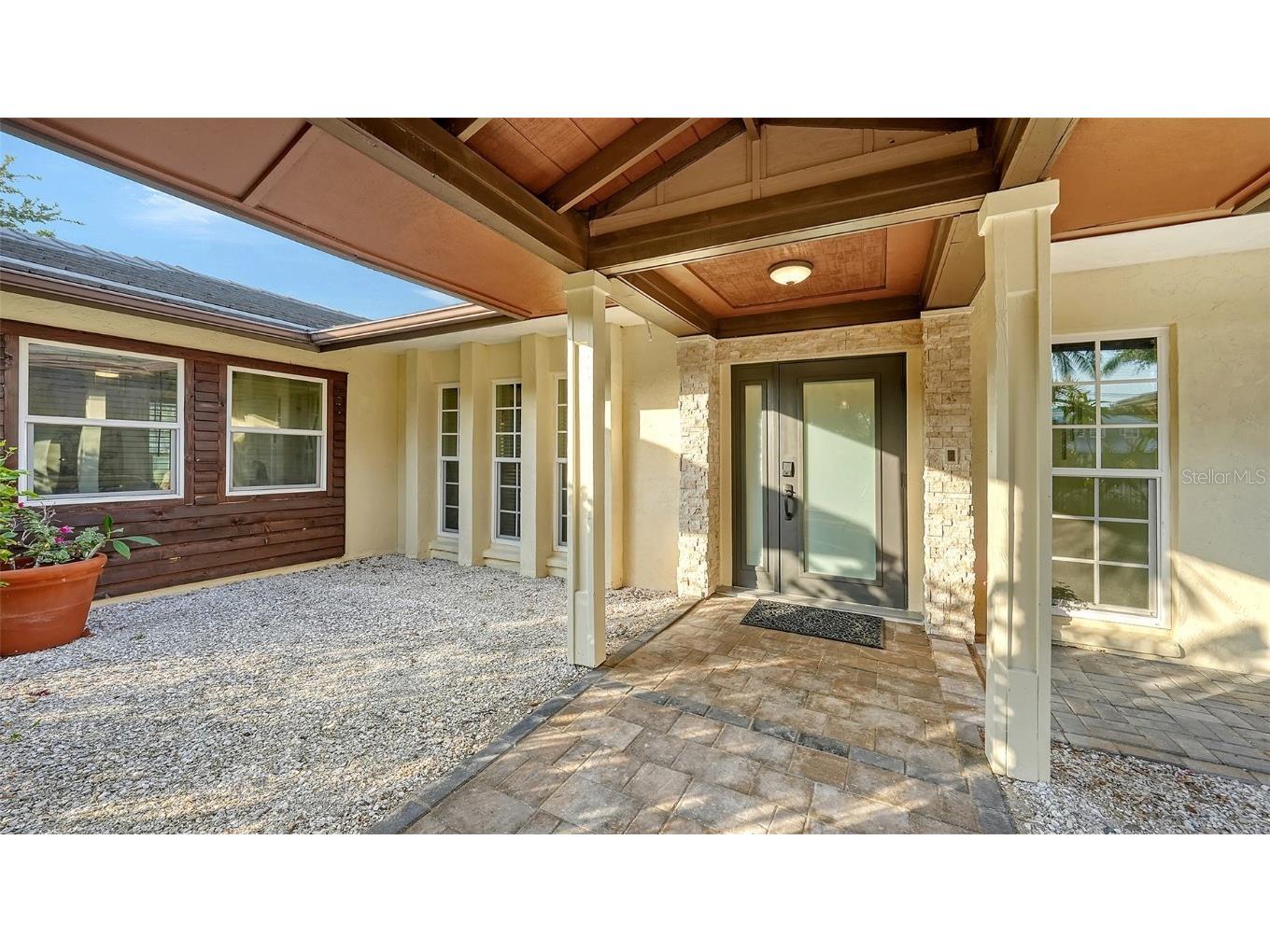 5500 Merrimac Drive Sarasota FL 34231 - PHILLIPPI CREEK A4652628 image4