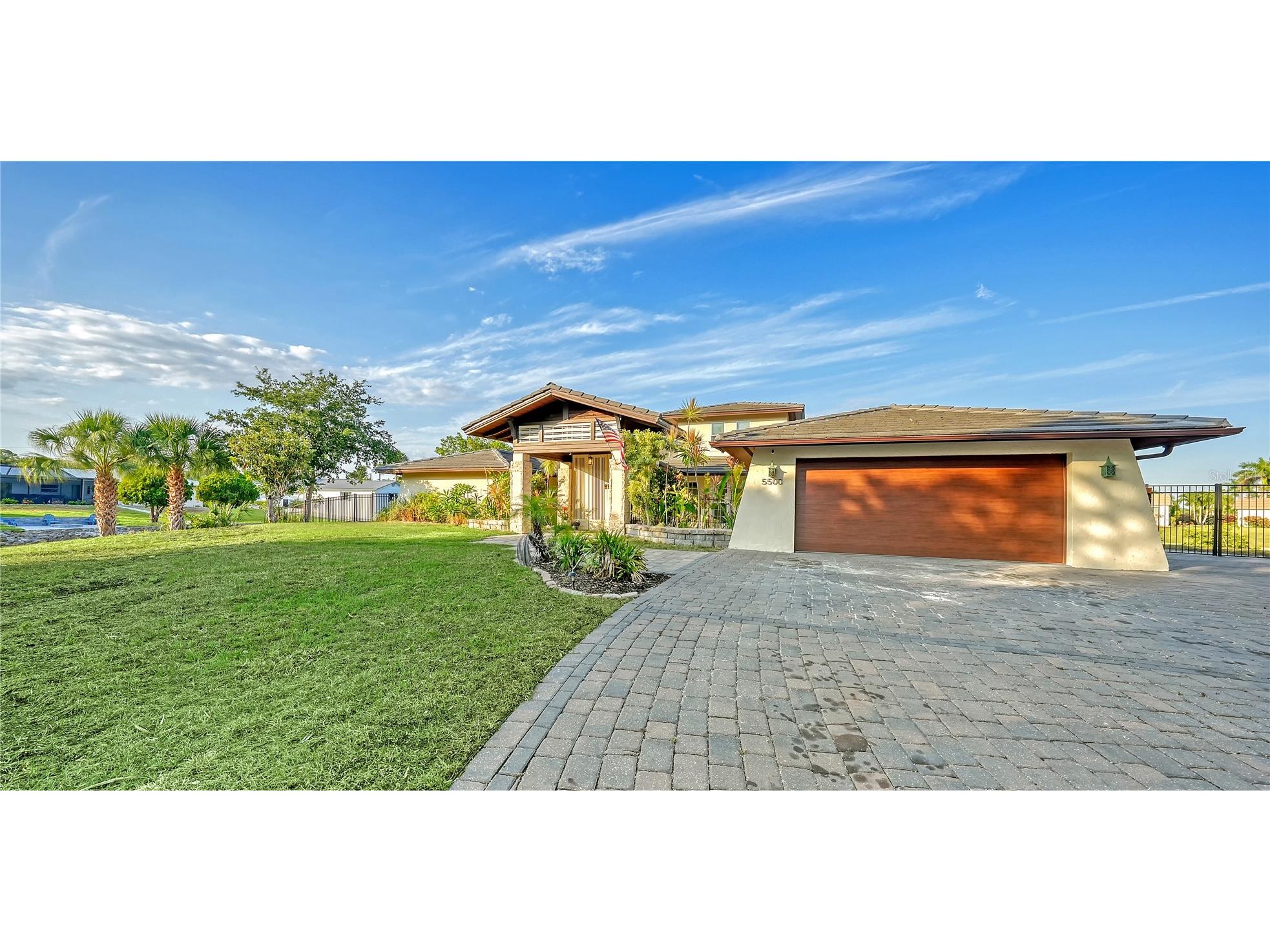 5500 Merrimac Drive Sarasota FL 34231 - PHILLIPPI CREEK A4684914 image2