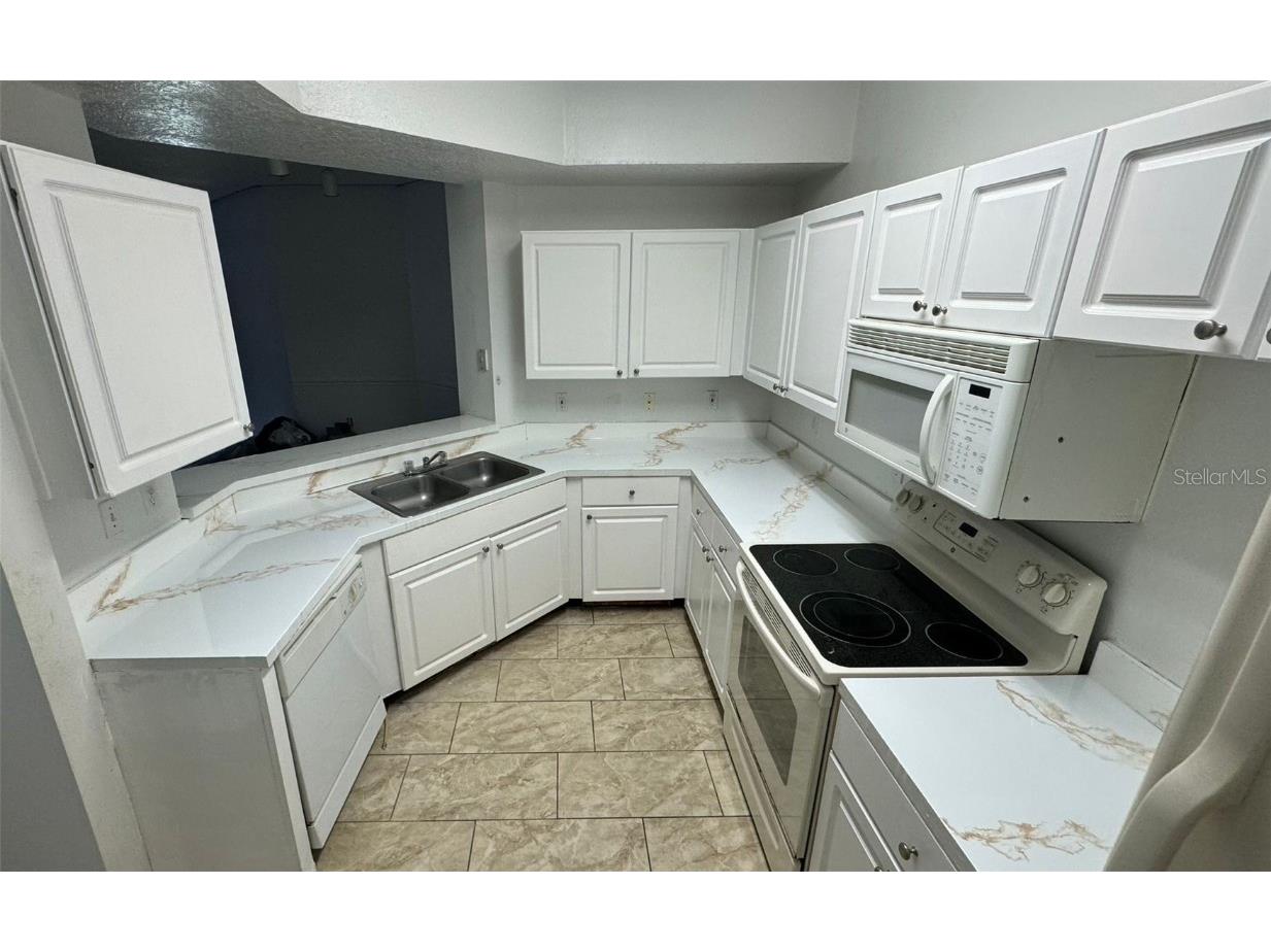 5500 Metrowest Boulevard #101 Orlando FL 32811 O6269068 image7