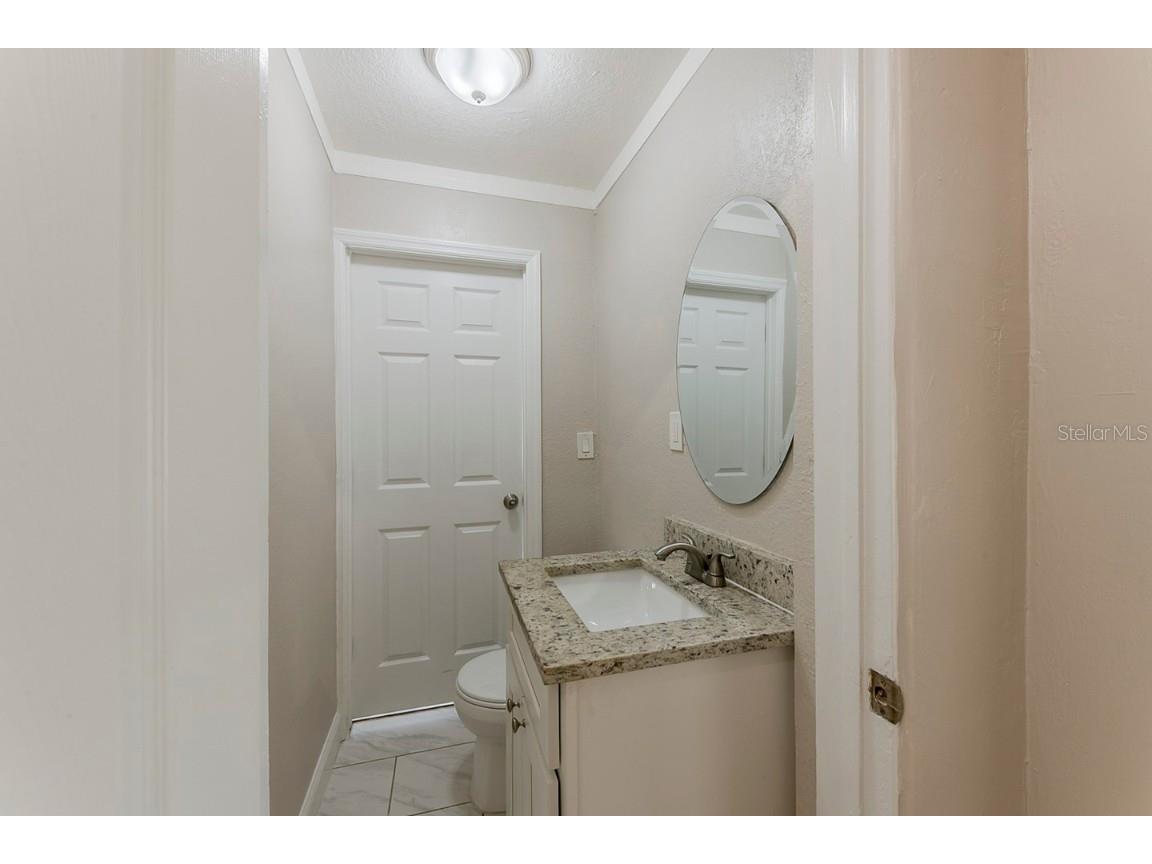 5500 Riviera Drive Orlando FL 32808 O6301358 image25