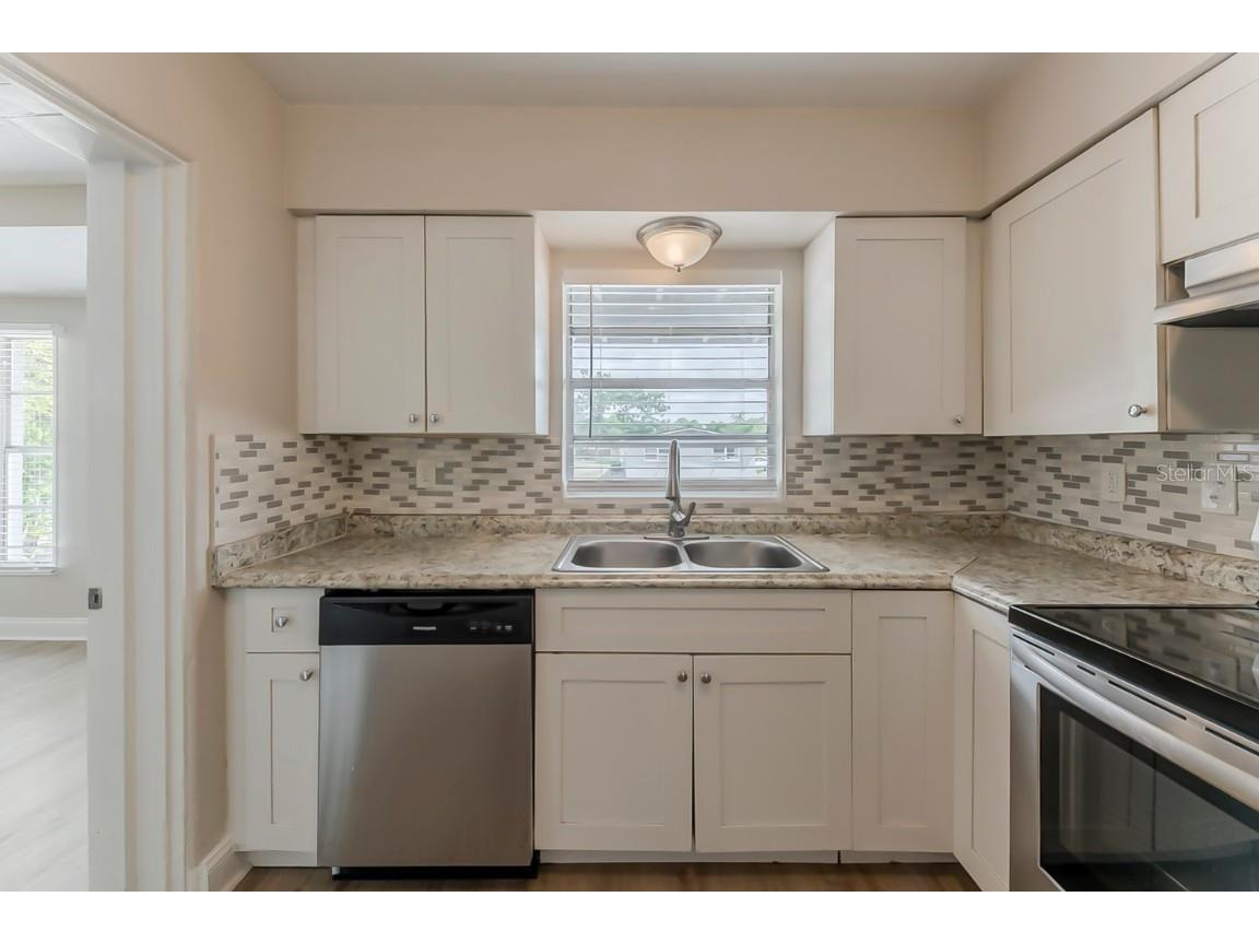 5500 Riviera Drive Orlando FL 32808 O6301358 image8