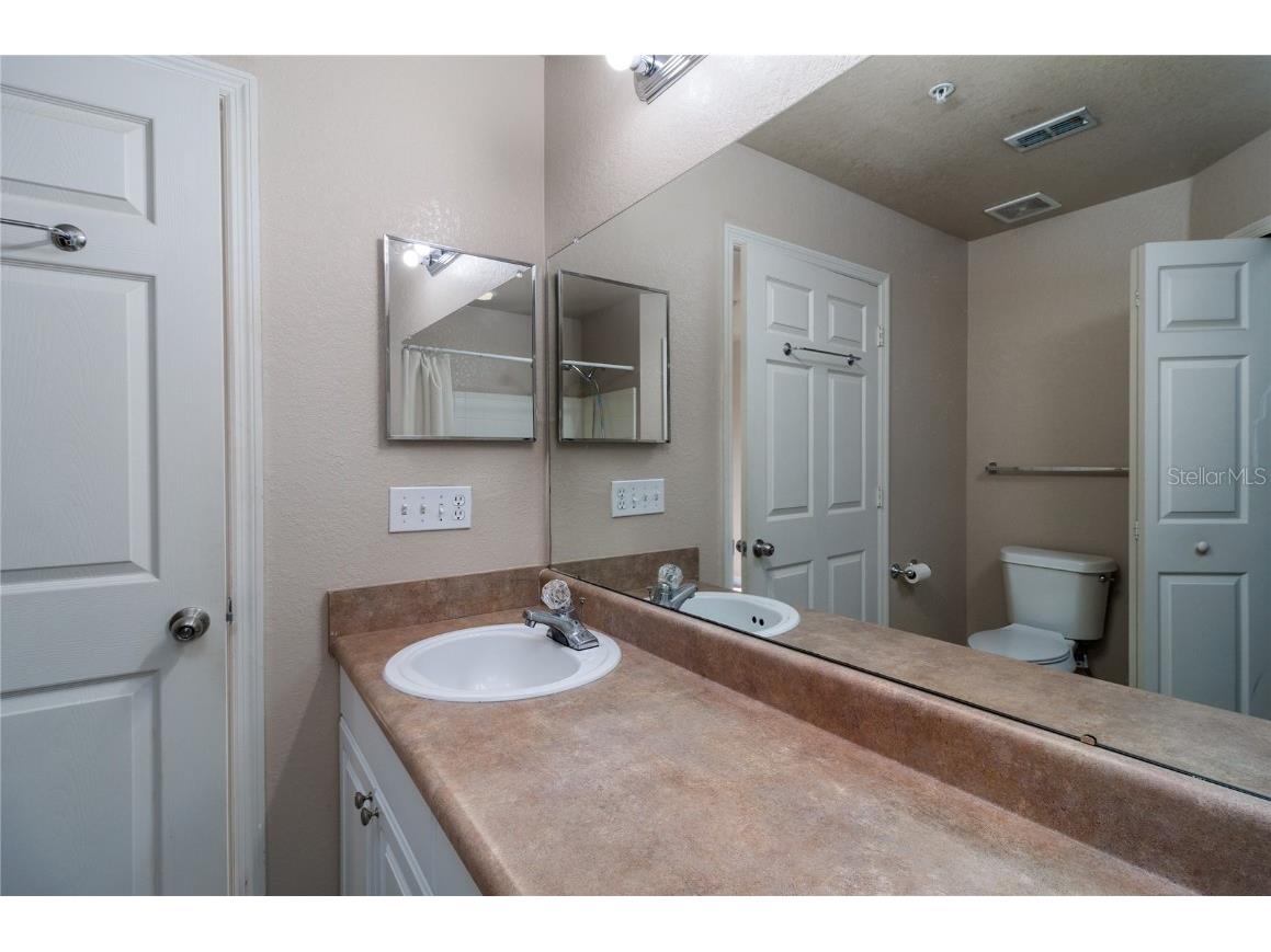 5500 Rosehill Road #204 Sarasota FL 34233 A4671322 image21