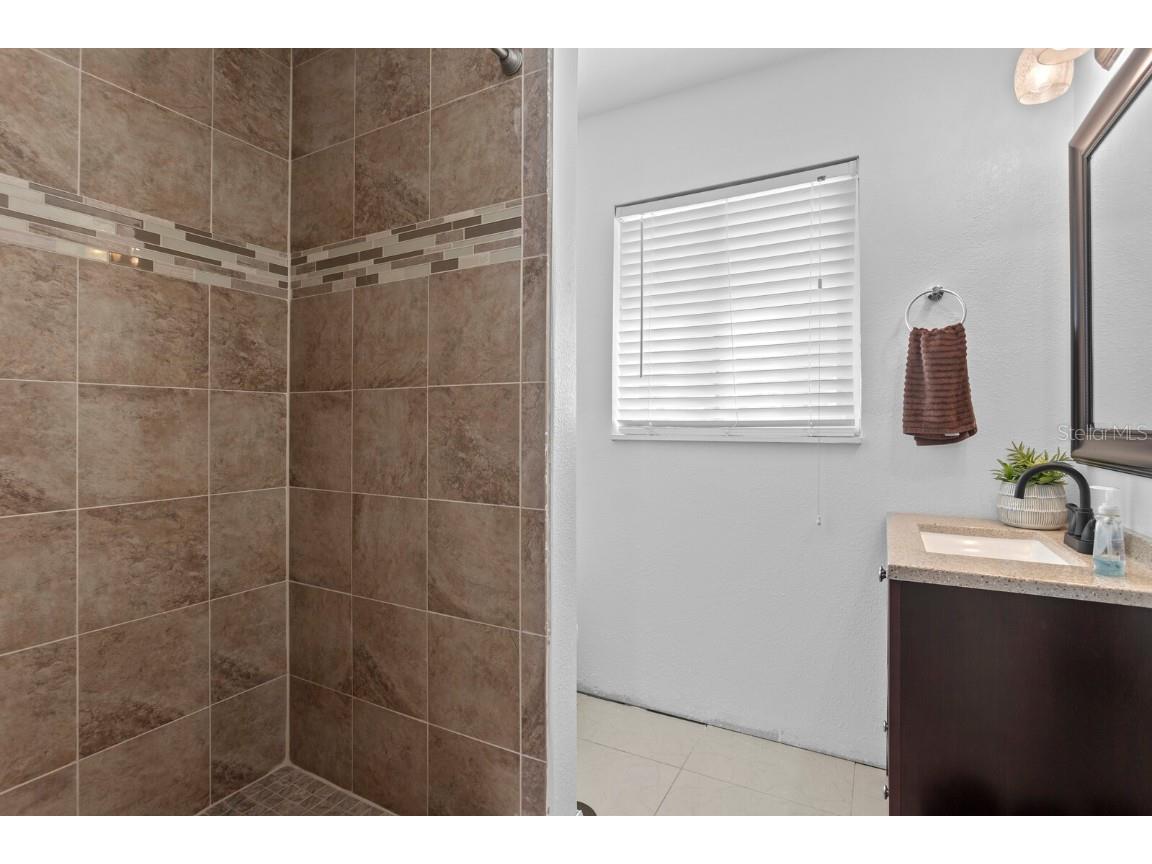 5500 Venetian Boulevard NE Saint Petersburg FL 33703 TB8450363 image23