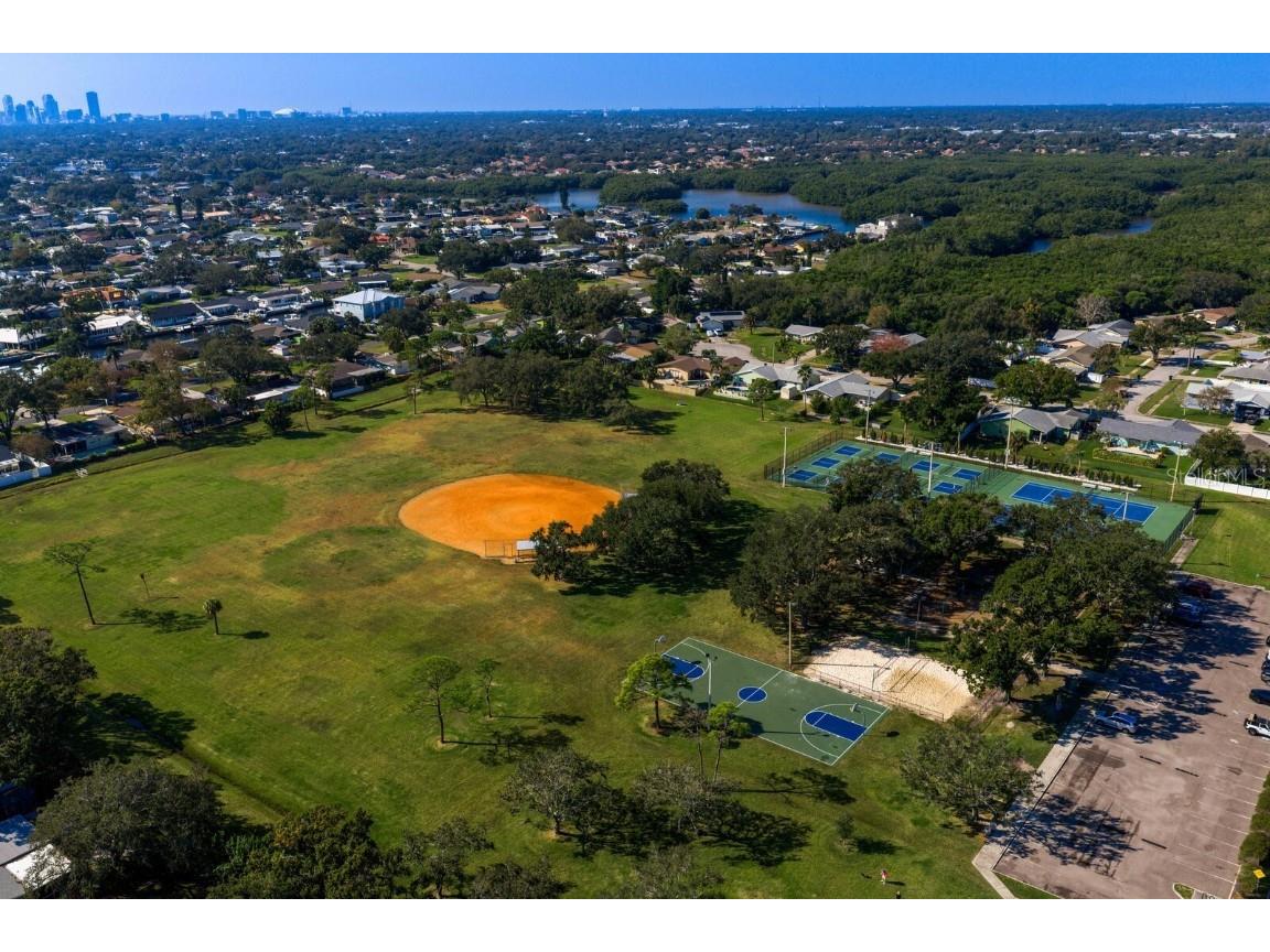 5500 Venetian Boulevard NE Saint Petersburg FL 33703 TB8450363 image41