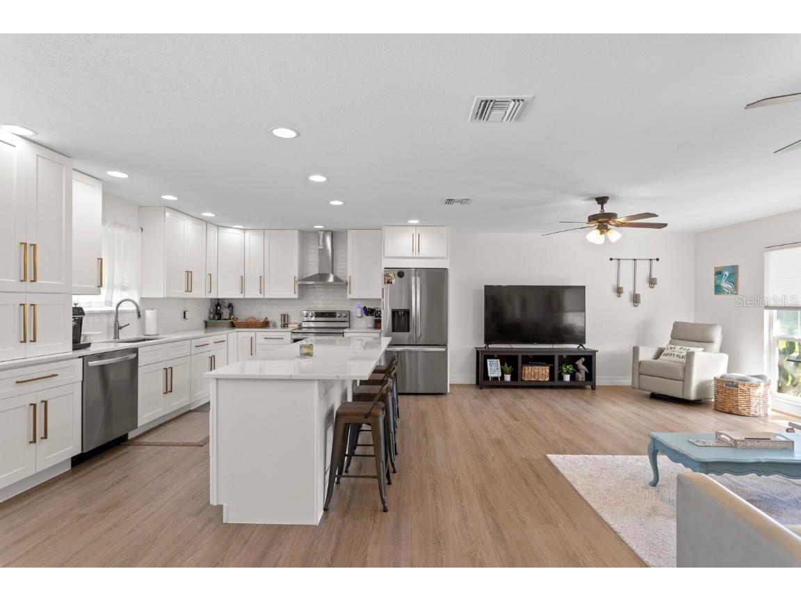 5500 Venetian Boulevard NE Saint Petersburg FL 33703 TB8450363 image7