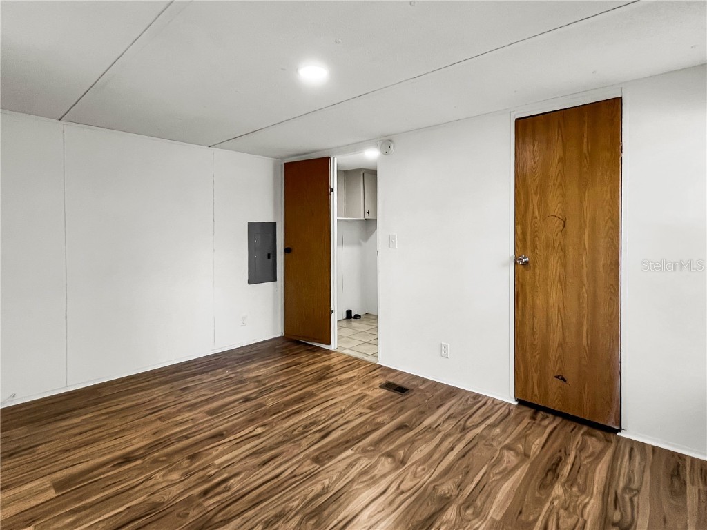 55006 5th Street Astor FL 32102 V4941001 image11