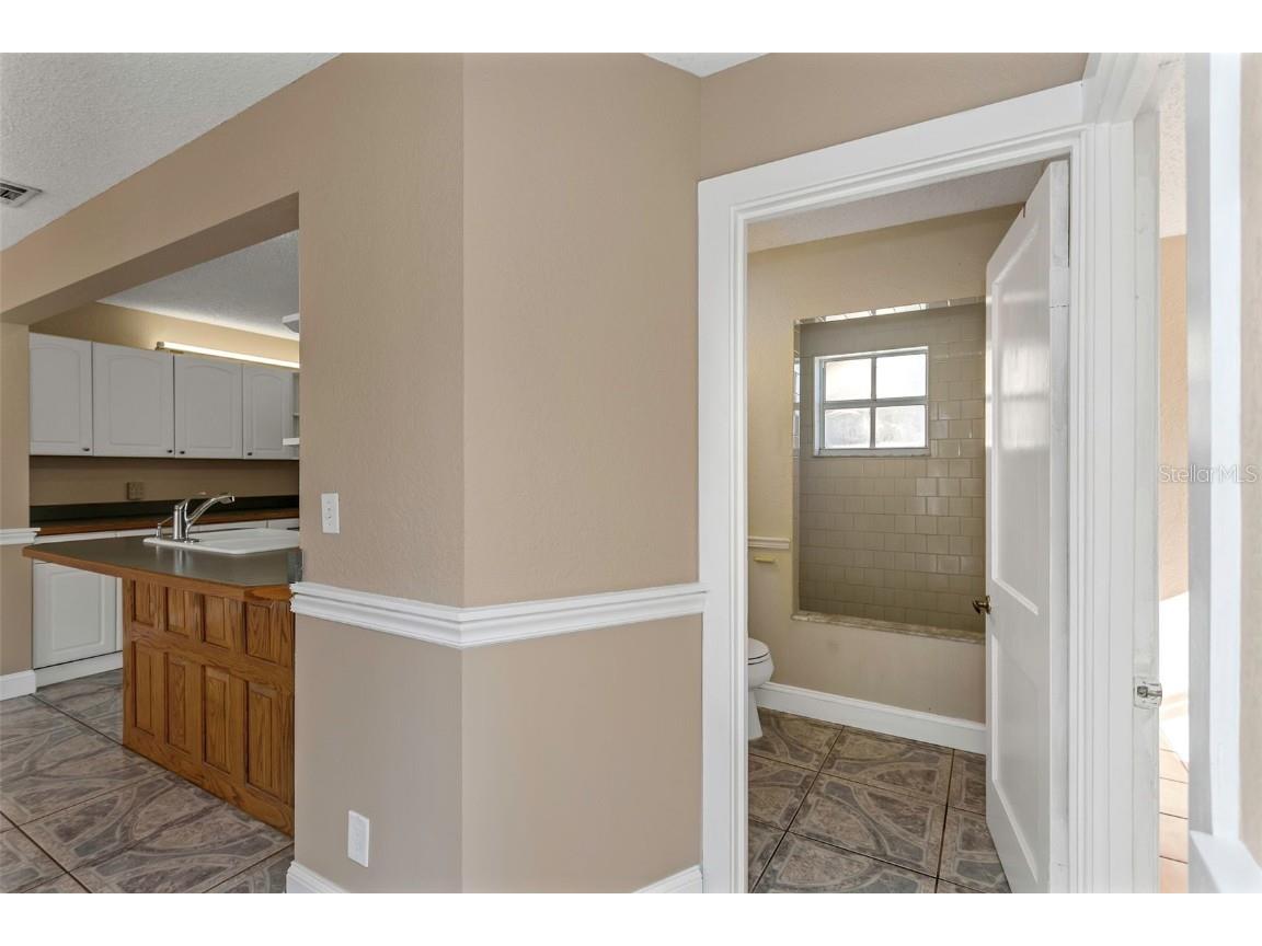 5501 18th Avenue S Gulfport FL 33707 TB8361951 image13