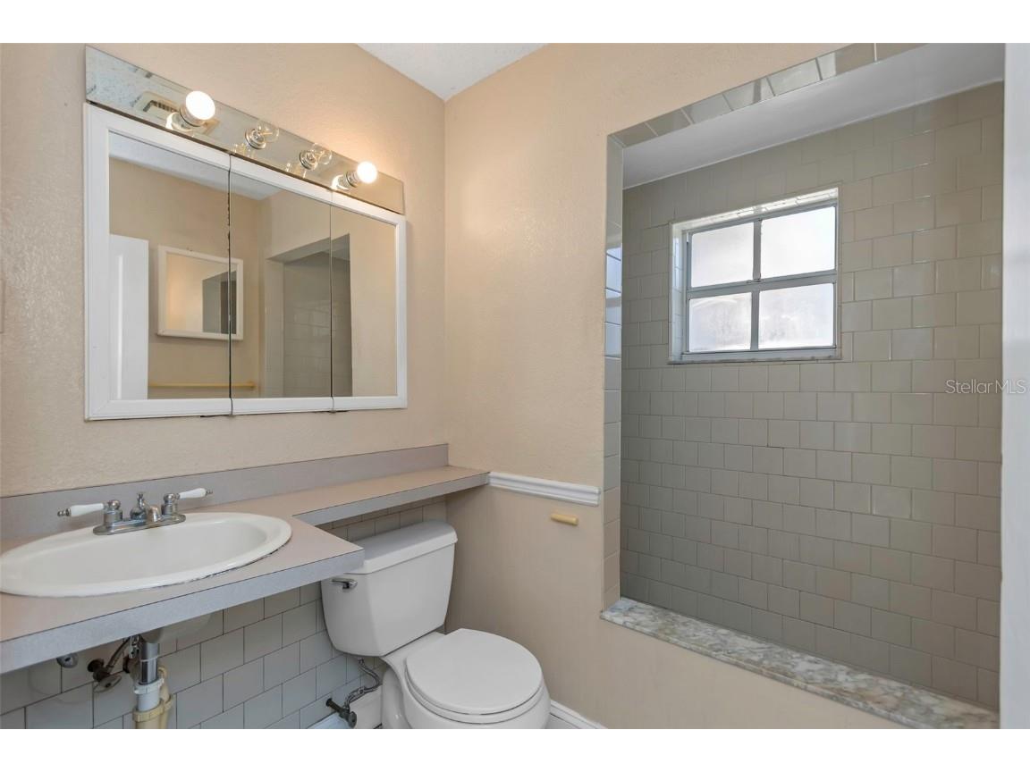 5501 18th Avenue S Gulfport FL 33707 TB8361951 image14