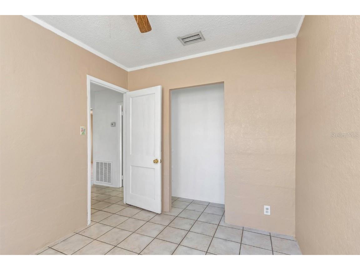 5501 18th Avenue S Gulfport FL 33707 TB8361951 image27