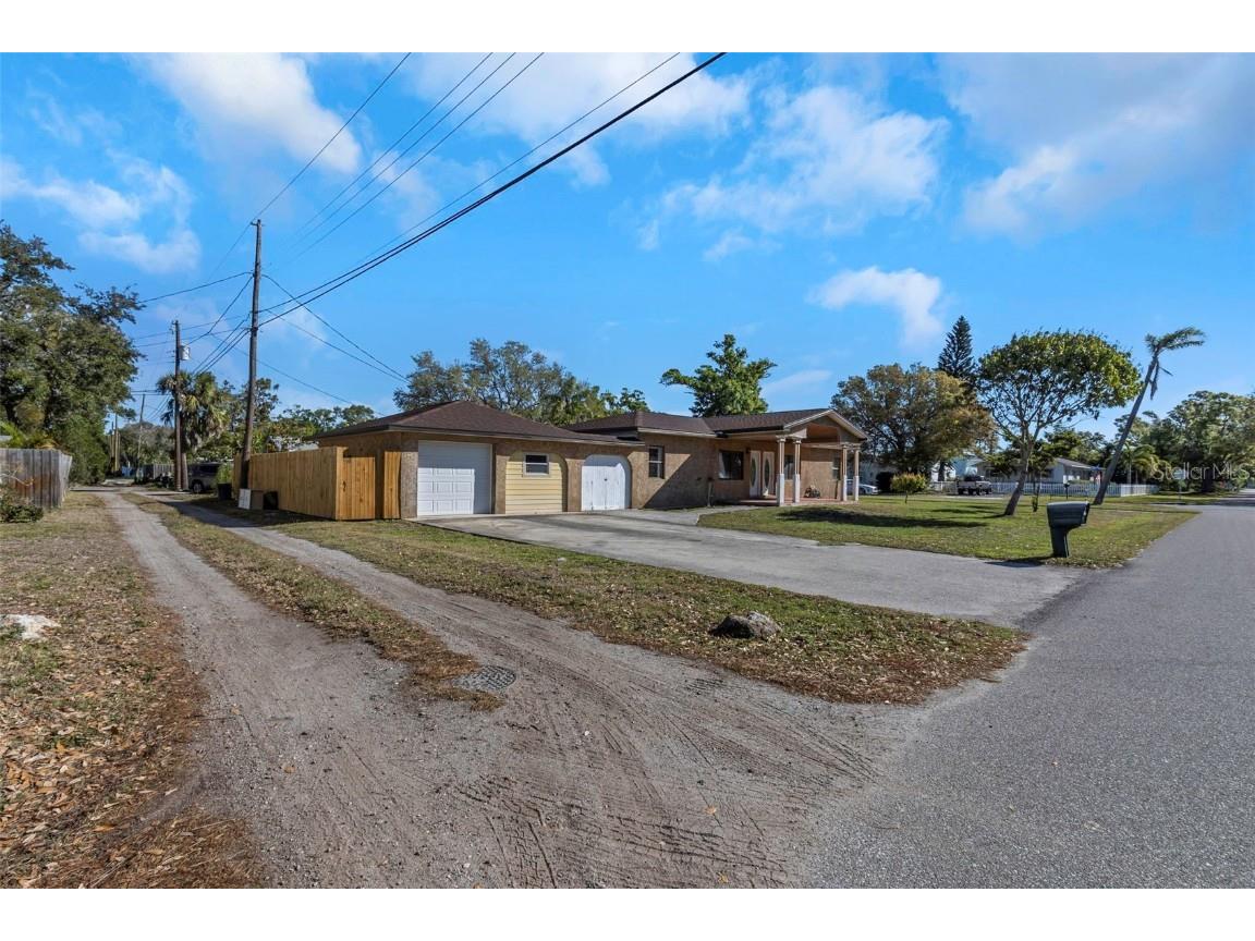 5501 18th Avenue S Gulfport FL 33707 TB8361951 image36