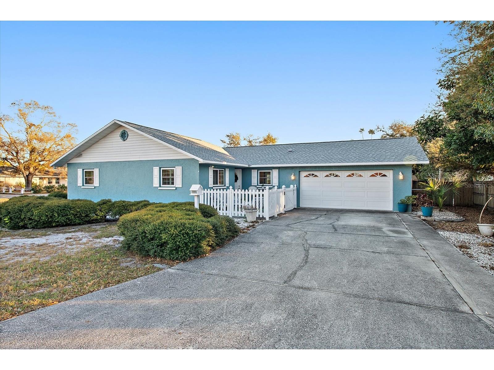 5501 3rd Avenue Plaza W Bradenton FL 34209 A4684171 image1