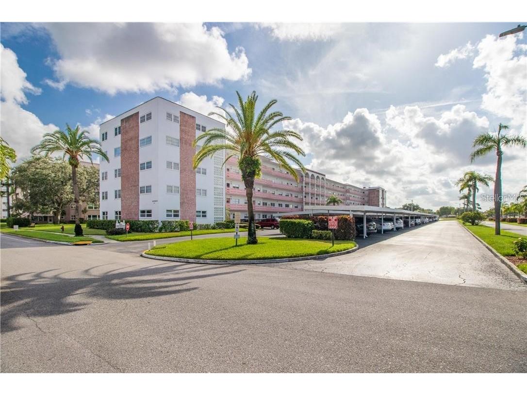 5501 80th Street N #101 Saint Petersburg FL 33709 U8149066 image1