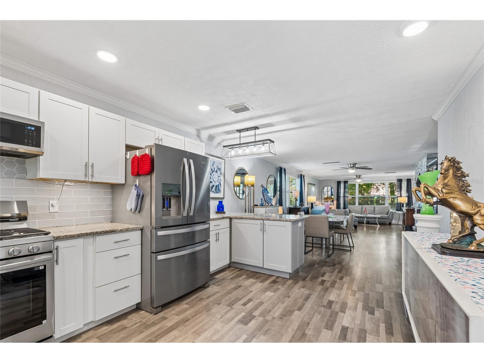 5501 80th Street N #102 Saint Petersburg FL 33709 TB8488810 image6
