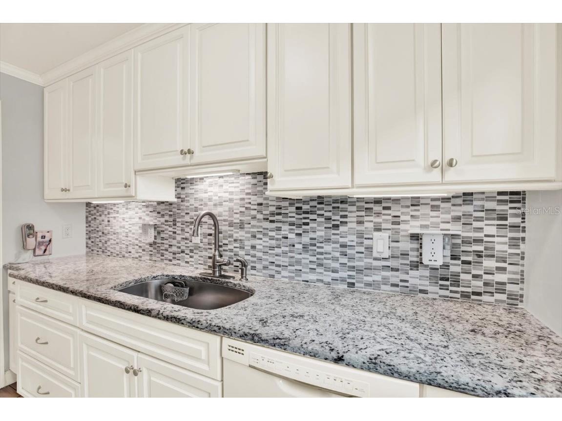 5501 80th Street N #206 Saint Petersburg FL 33709 TB8392849 image10