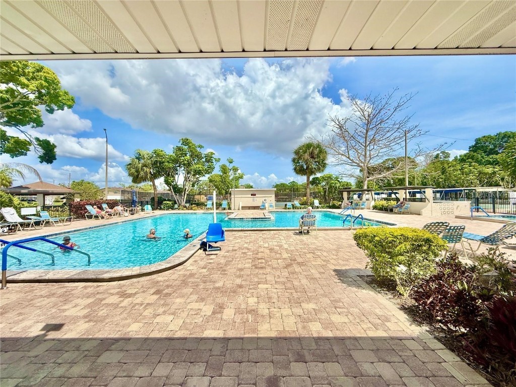 5501 80th Street N #206 Saint Petersburg FL 33709 TB8392849 image26