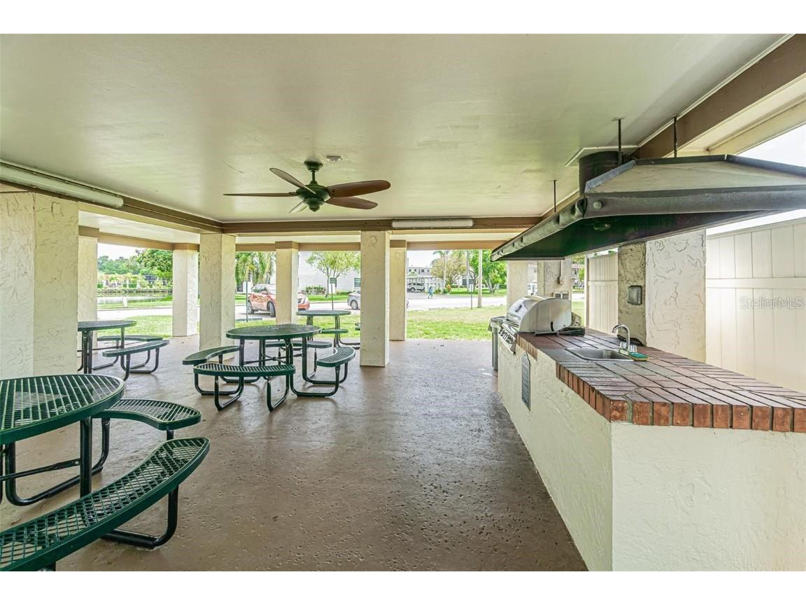 5501 80th Street N #206 Saint Petersburg FL 33709 TB8392849 image28