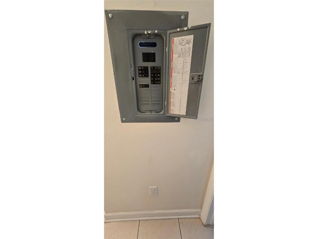 5501 80th Street N #206 Saint Petersburg FL 33709 TB8392849 image38