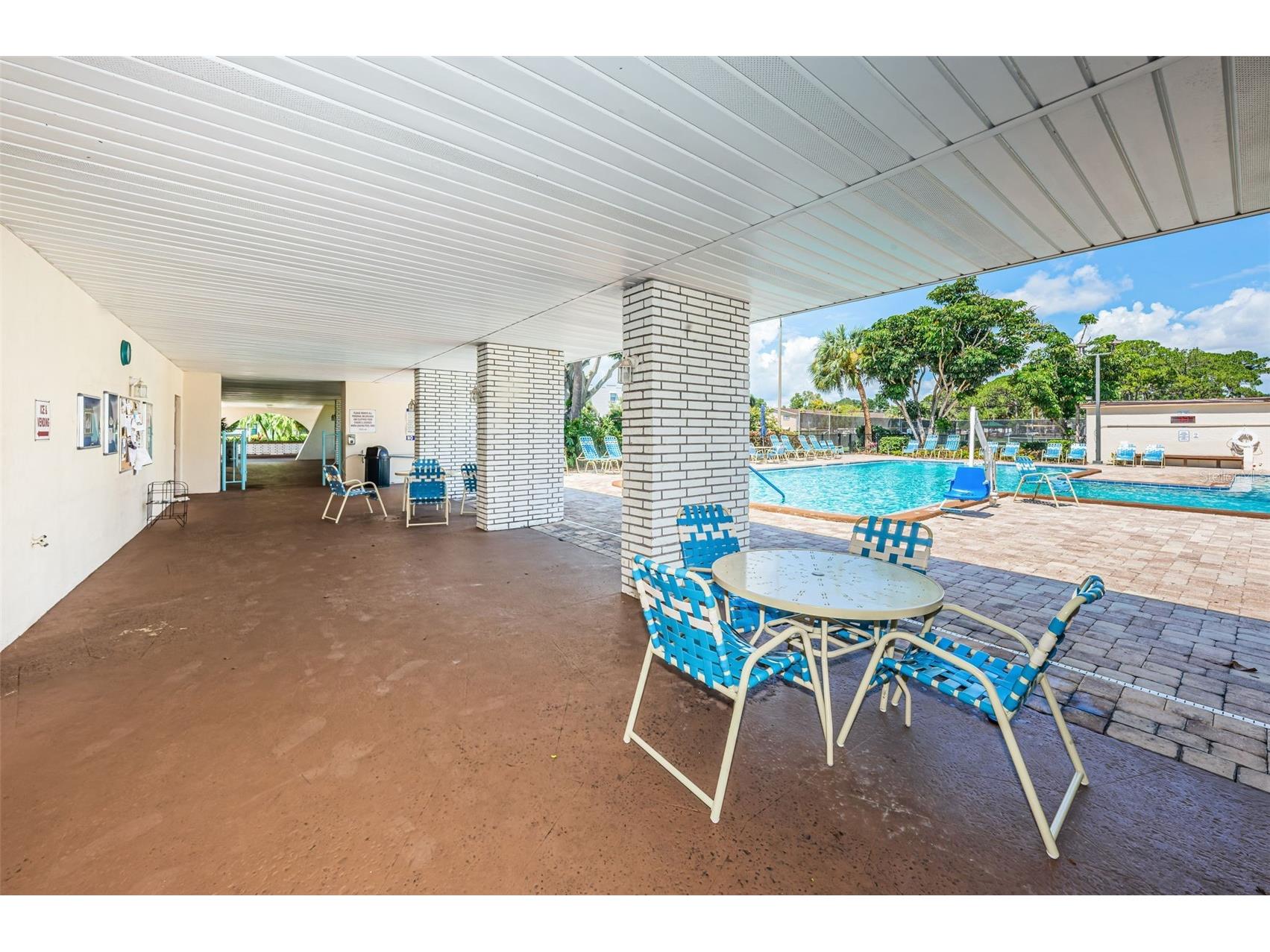 5501 80th Street N #405 Saint Petersburg FL 33709 TB8442006 image27