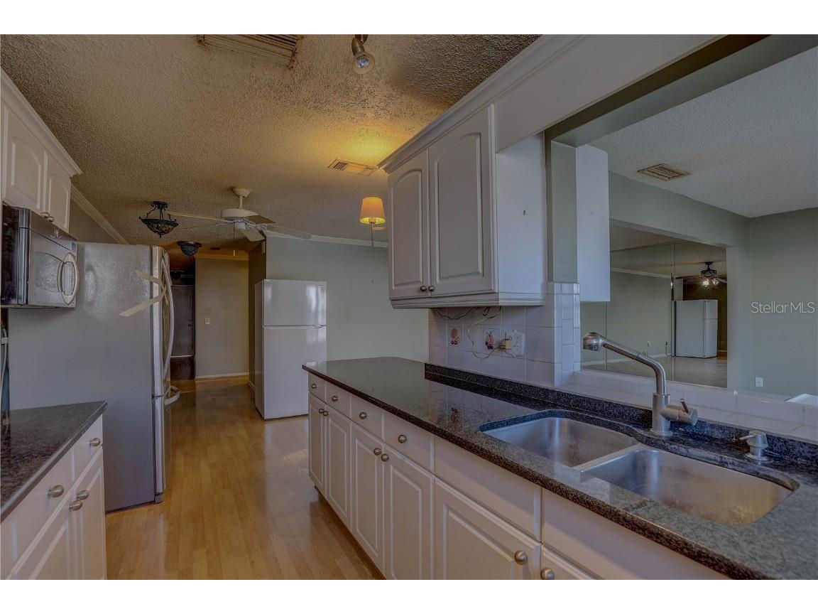 5501 80th Street N #406 Saint Petersburg FL 33709 TB8451437 image10