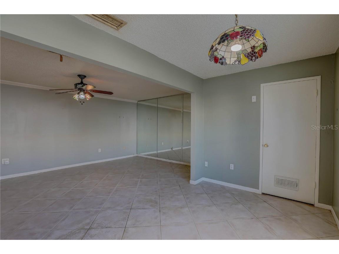 5501 80th Street N #406 Saint Petersburg FL 33709 TB8451437 image14