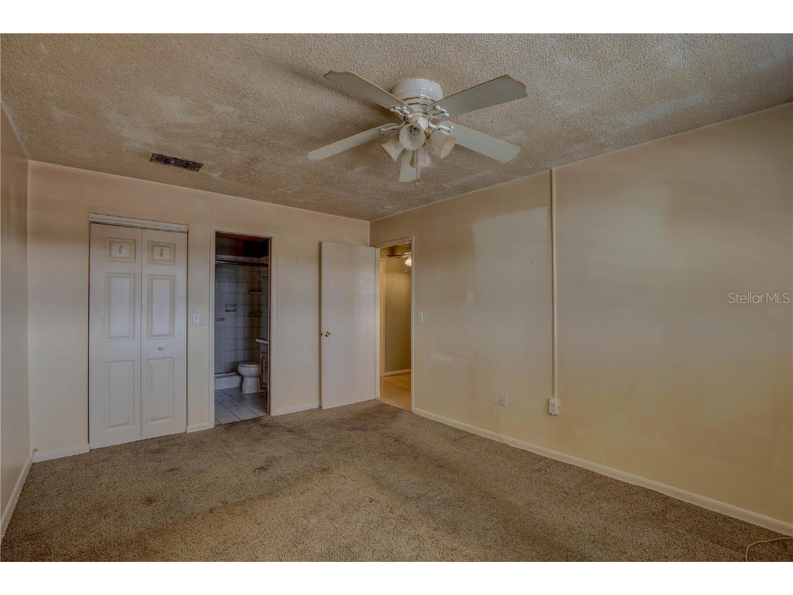 5501 80th Street N #406 Saint Petersburg FL 33709 TB8451437 image20