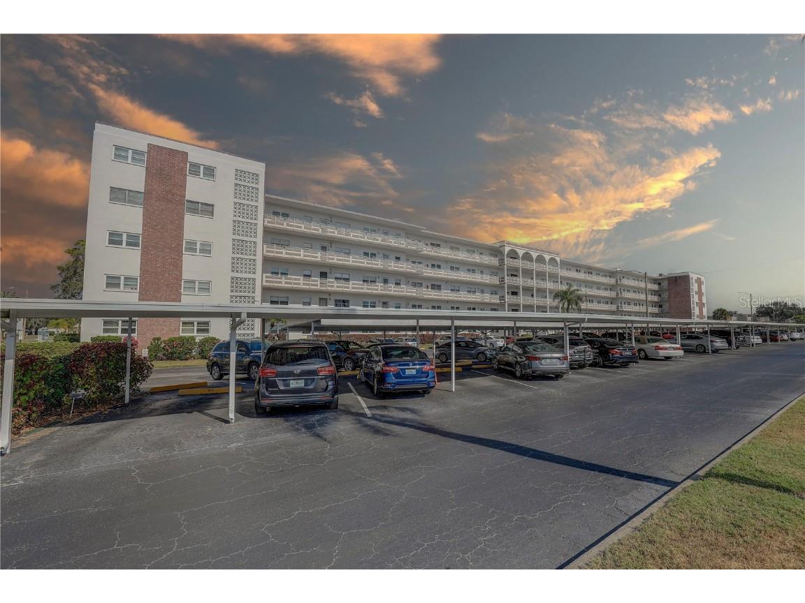 5501 80th Street N #406 Saint Petersburg FL 33709 TB8451437 image28