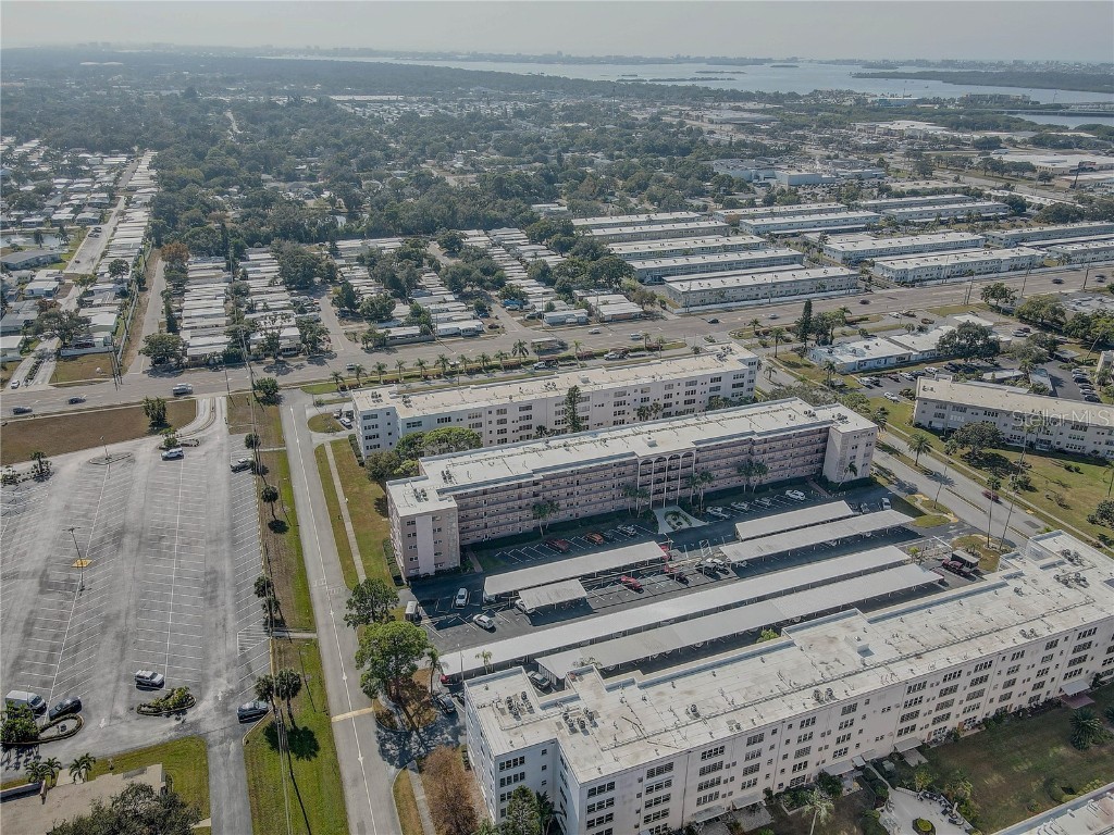 5501 80th Street N #406 Saint Petersburg FL 33709 TB8451437 image38