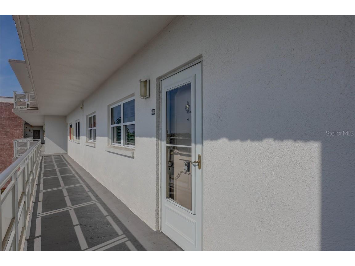 5501 80th Street N #406 Saint Petersburg FL 33709 TB8451437 image4