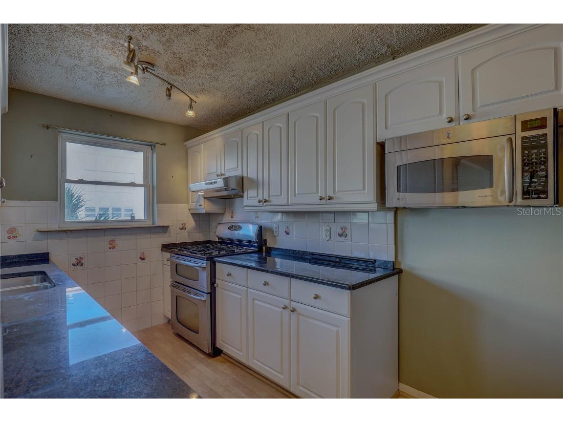 5501 80th Street N #406 Saint Petersburg FL 33709 TB8451437 image8