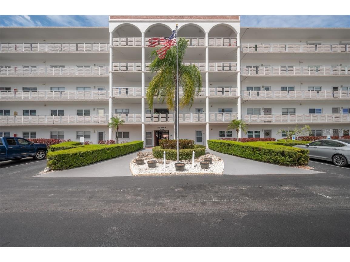 5501 80th Street N #506 Saint Petersburg FL 33709 U8247803 image1