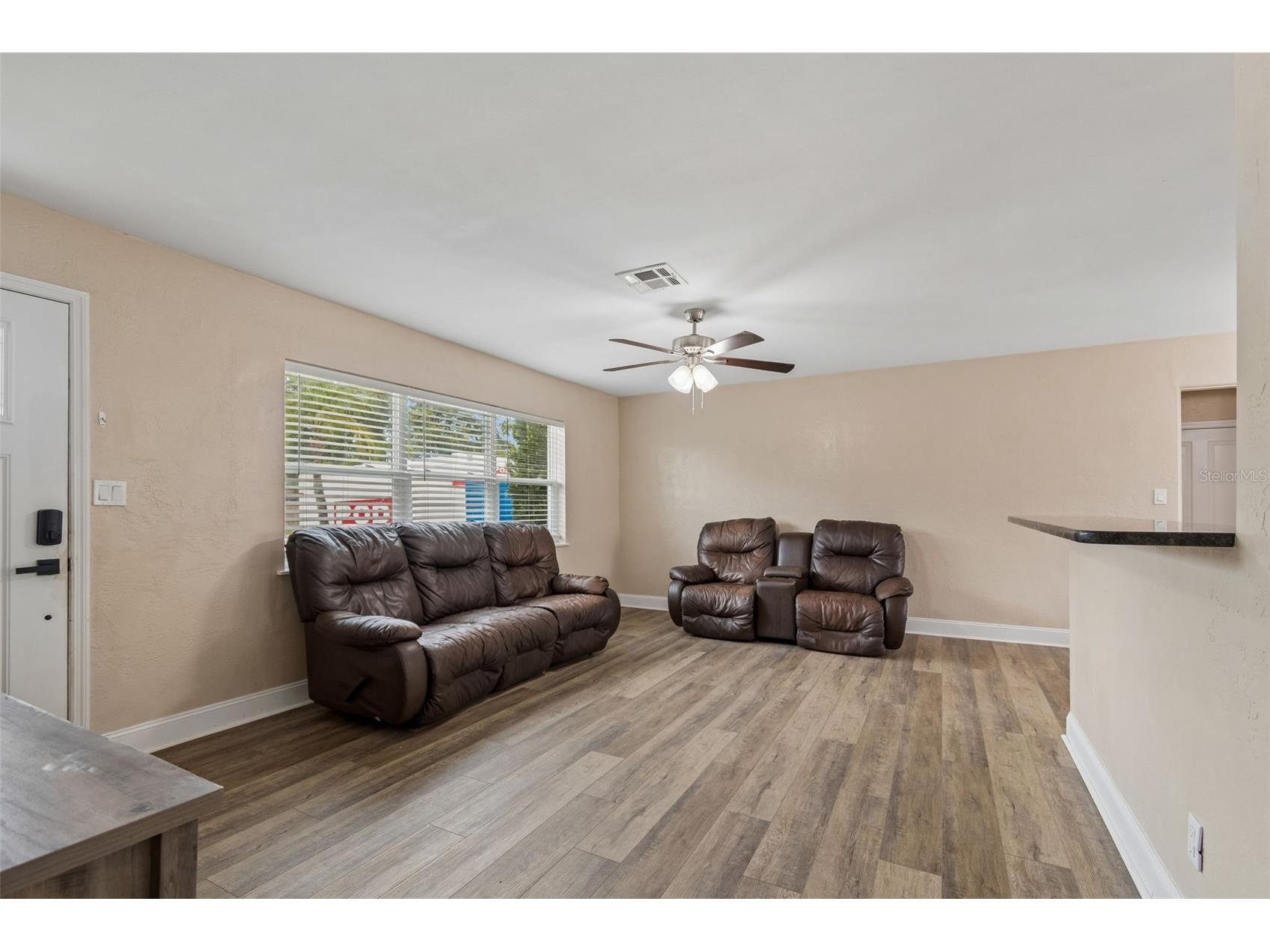 5501 82nd Avenue N Pinellas Park FL 33781 TB8514835 image6