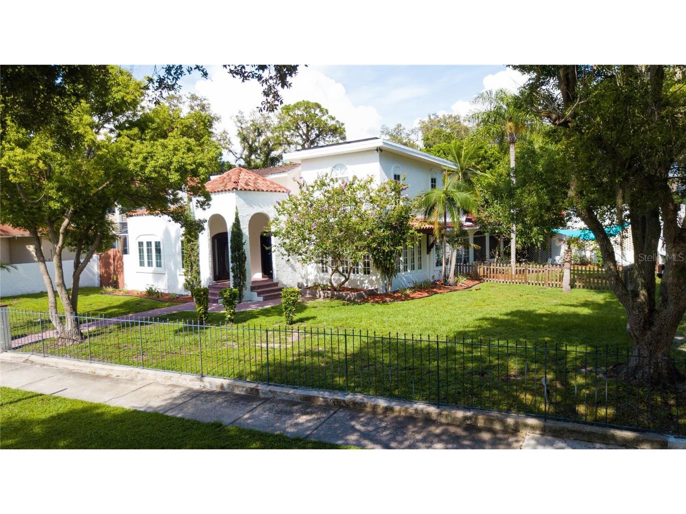 5501 Bates Street Seminole FL 33772 U8251375 image1