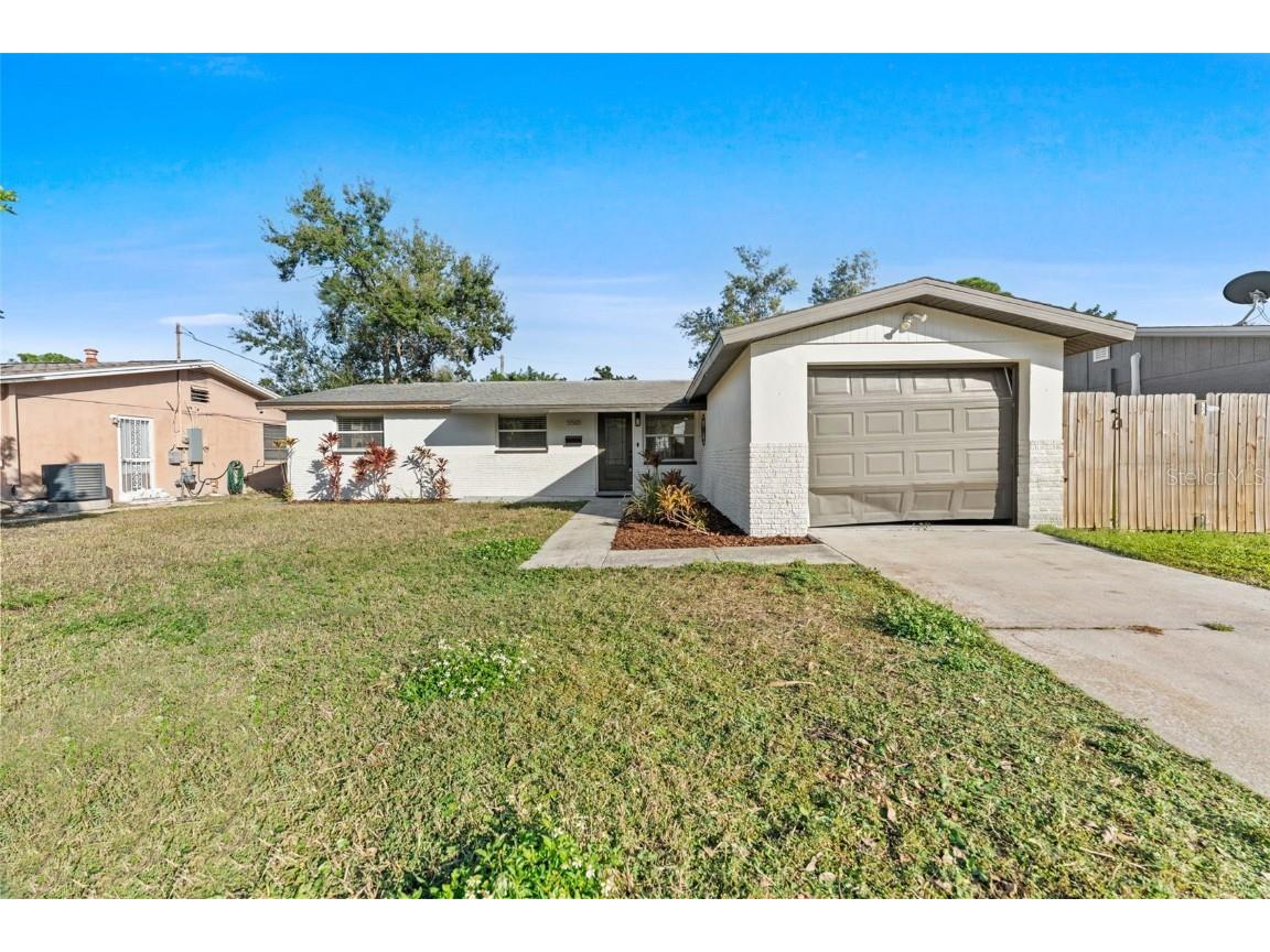 5501 Denver Street NE Saint Petersburg FL 33703 TB8455871 image1