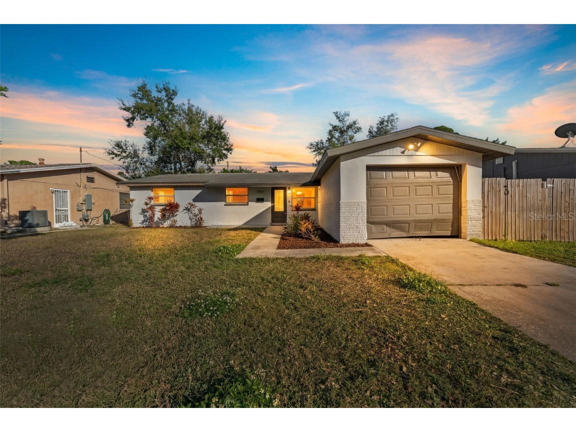 5501 Denver Street NE Saint Petersburg FL 33703 TB8455871 image2