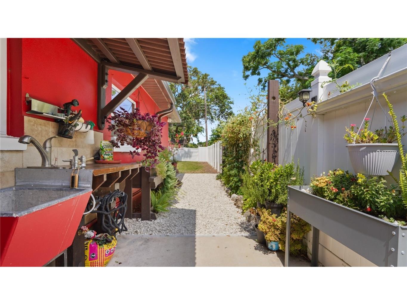 5501 Highland Street S Saint Petersburg FL 33705 TB8402302 image44