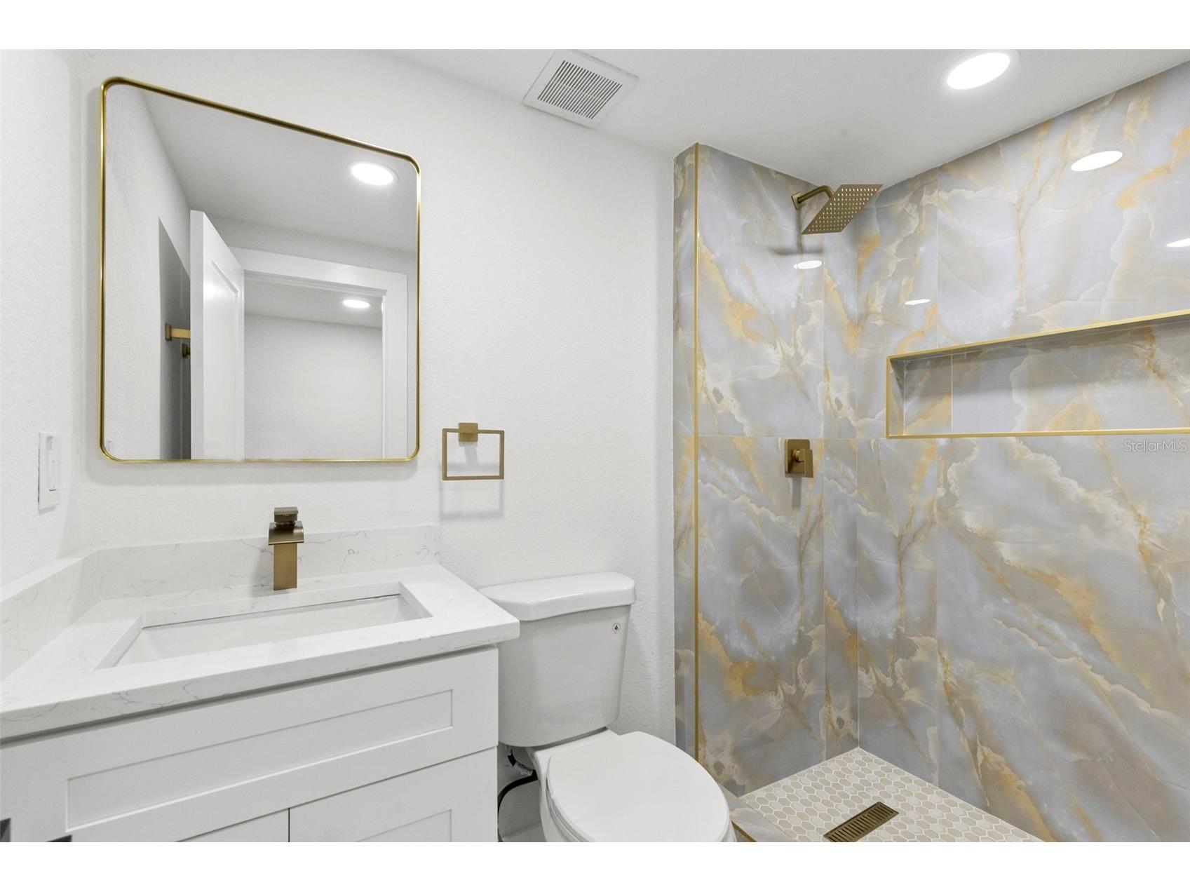 5501 N Albany Avenue Tampa FL 33603 TB8504585 image26