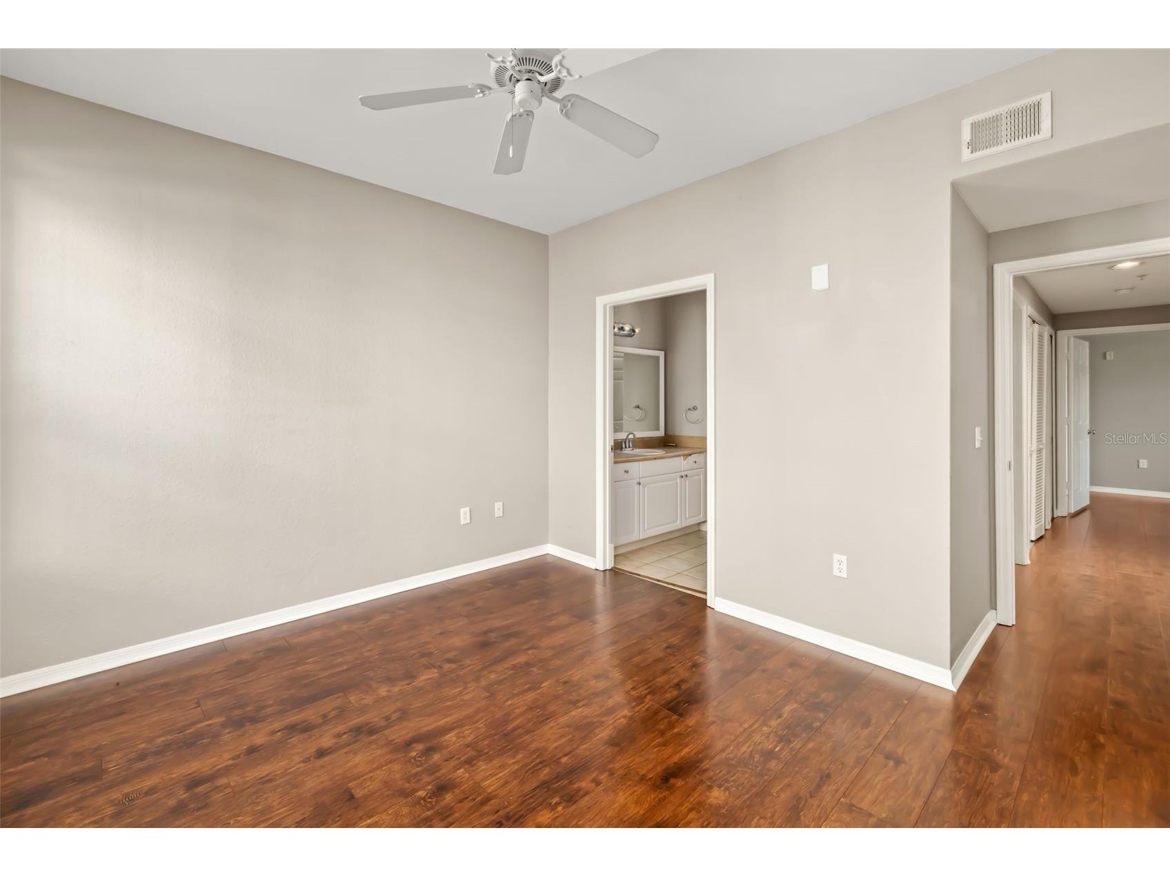 5501 Rosehill Road #103 Sarasota FL 34233 A4676093 image12