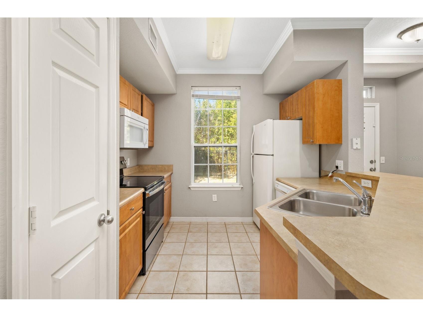 5501 Rosehill Road #103 Sarasota FL 34233 A4676093 image8