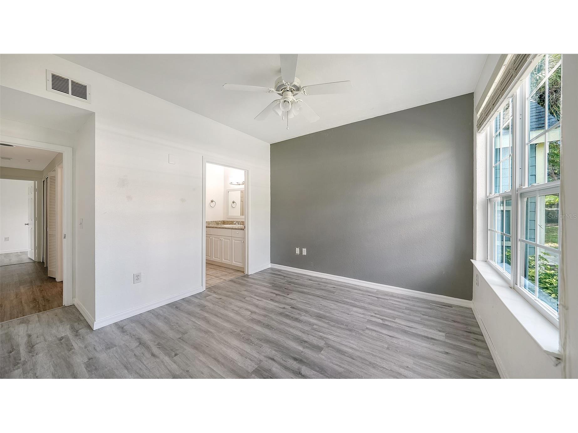 5501 Rosehill Road #105 Sarasota FL 34233 A4691278 image20