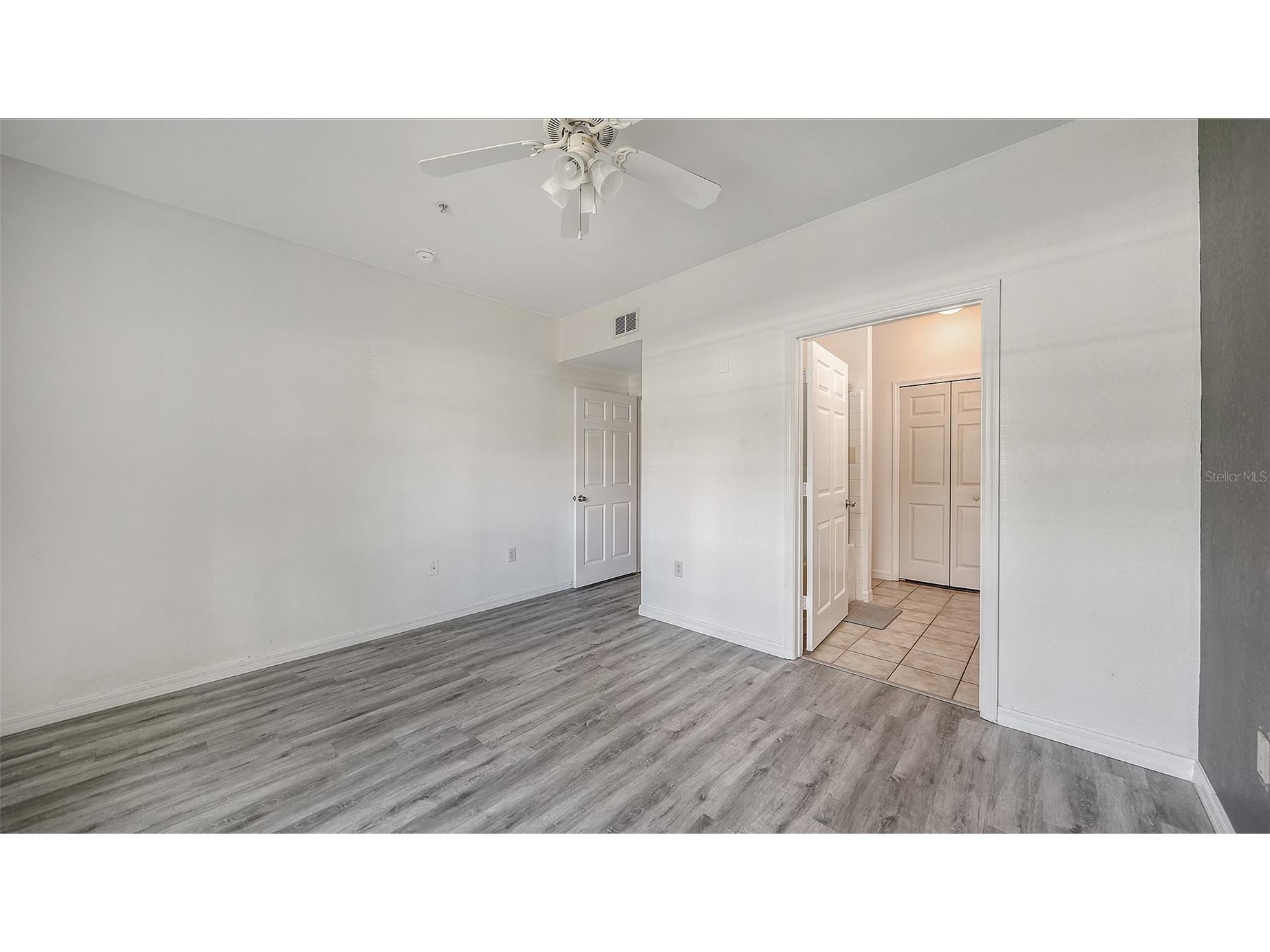 5501 Rosehill Road #105 Sarasota FL 34233 A4691278 image21