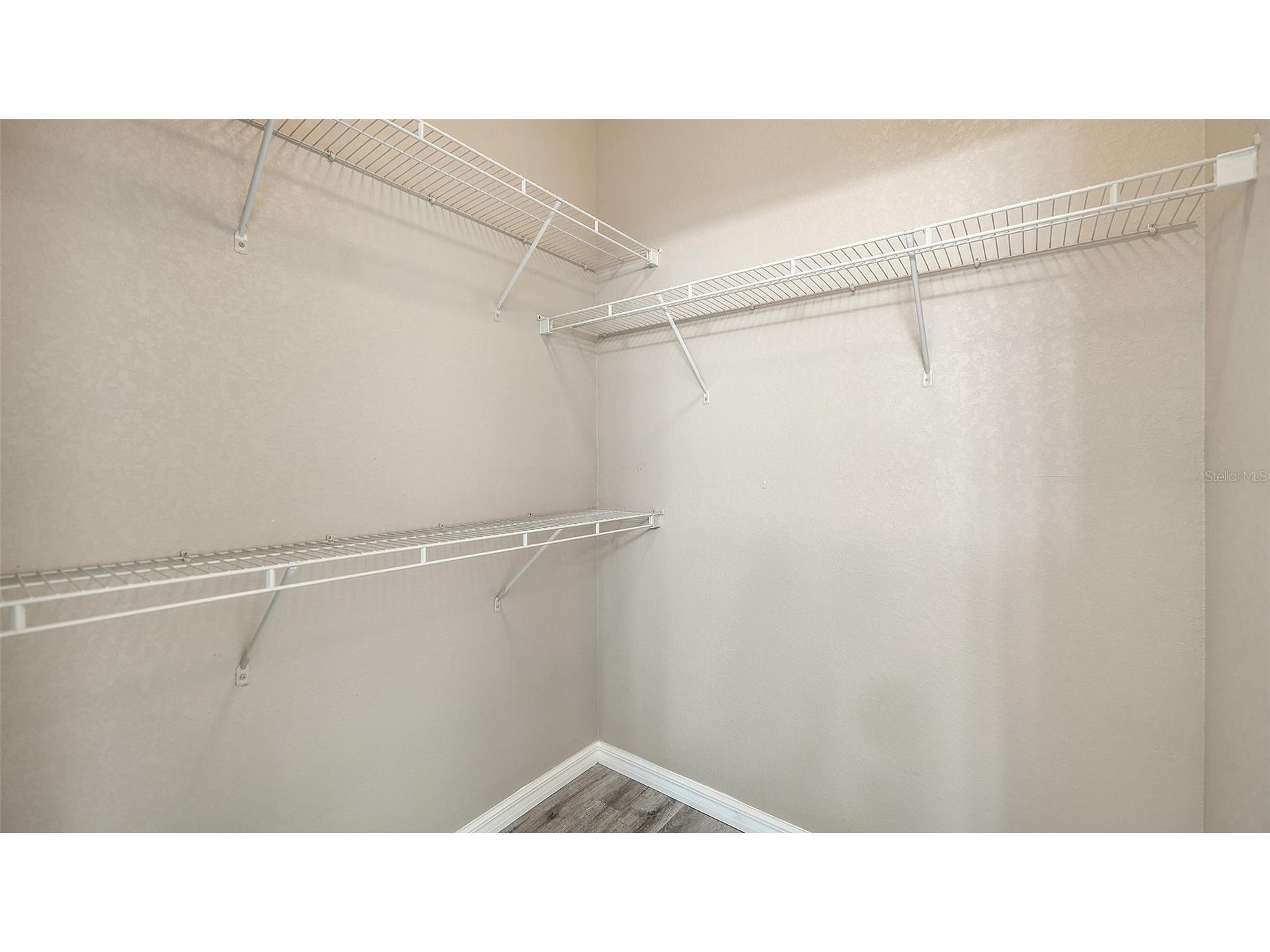 5501 Rosehill Road #105 Sarasota FL 34233 A4691278 image33