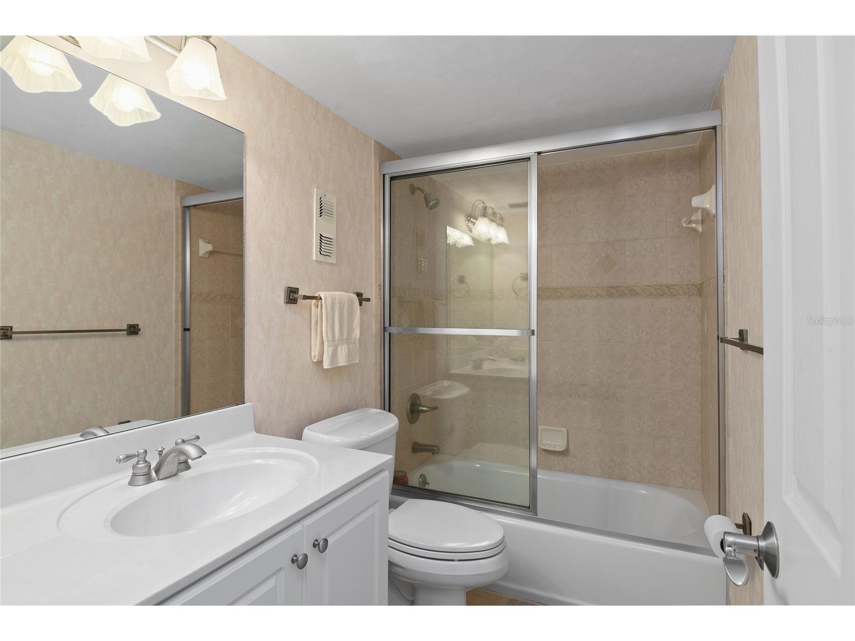 5501 S Atlantic Avenue #201 New Smyrna Beach FL 32169 O6370923 image28