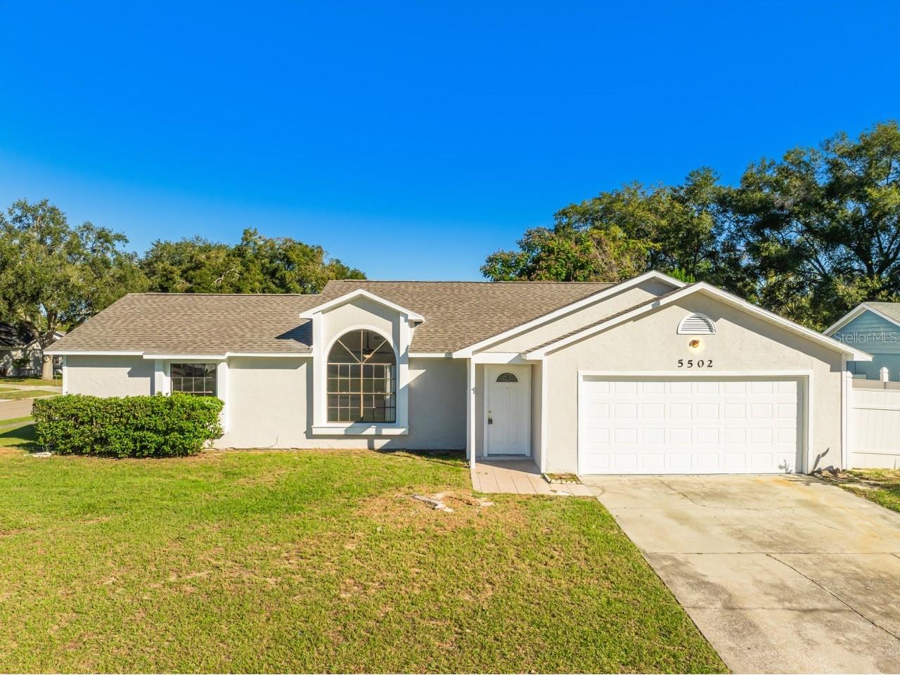 5502 Park Hurst Drive Orlando FL 32808 S5137635 image1