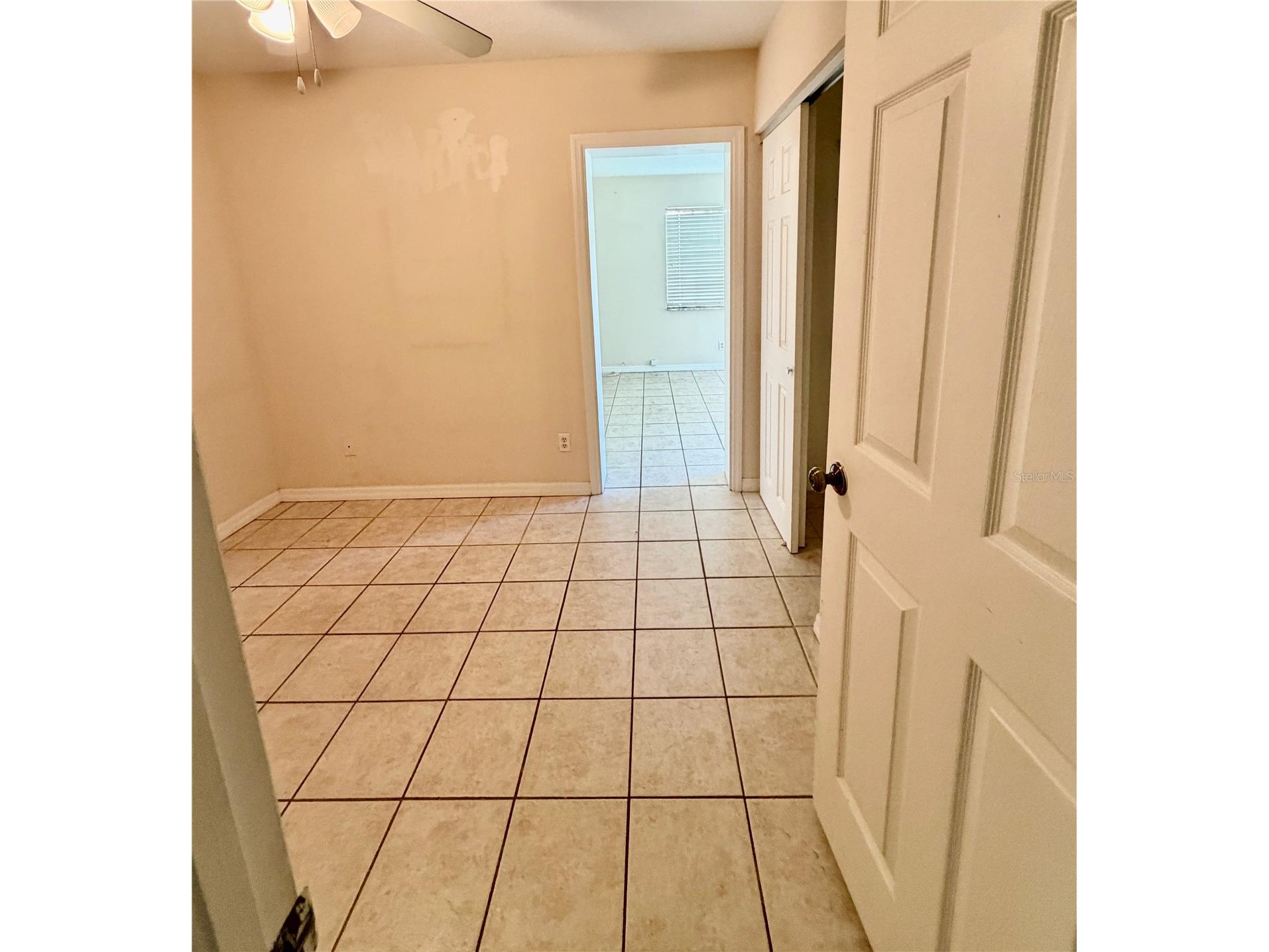 5502 S Elkins Avenue Tampa FL 33611 TB8460138 image6