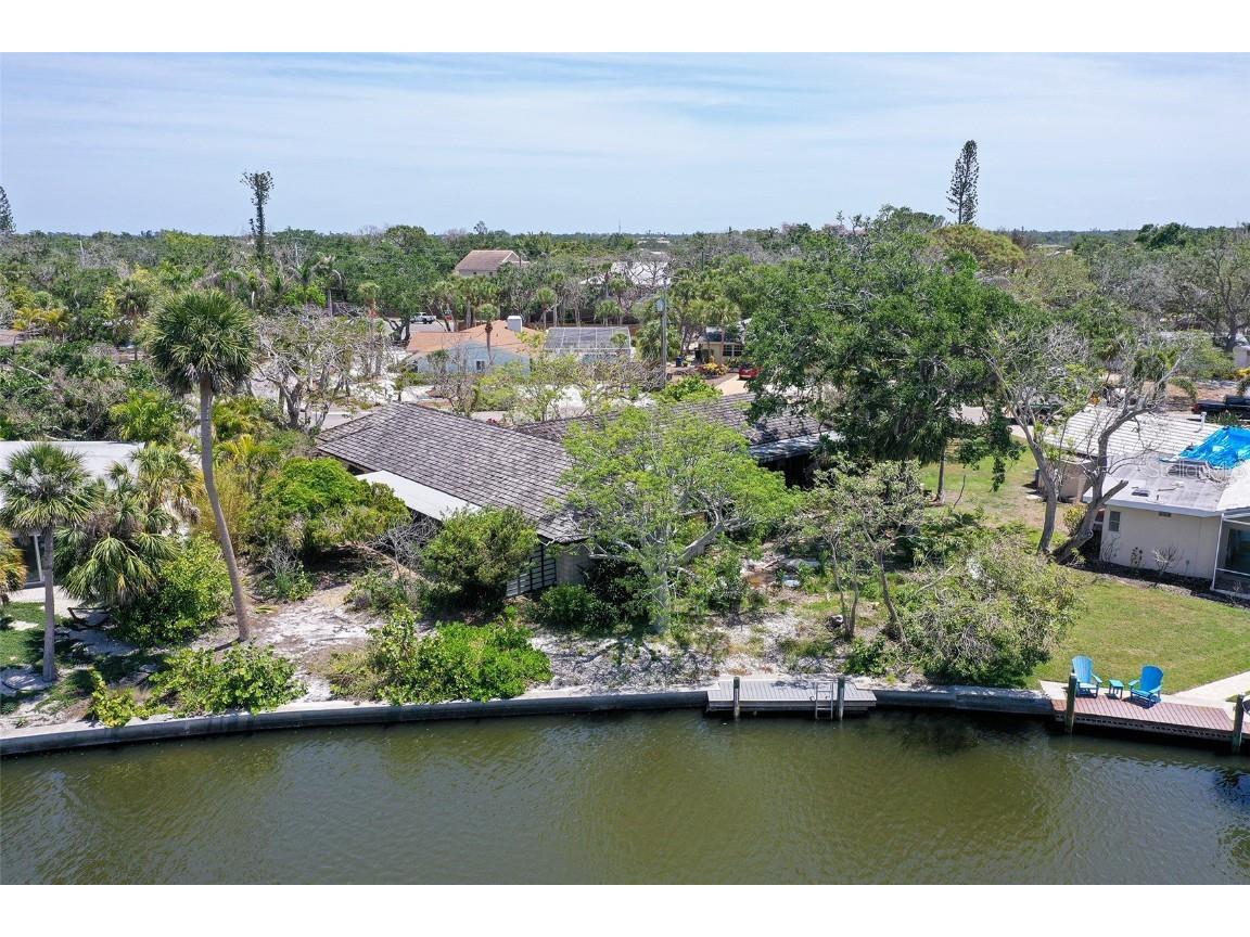 5502 Shadow Lawn Drive Sarasota FL 34242 A4649470 image4